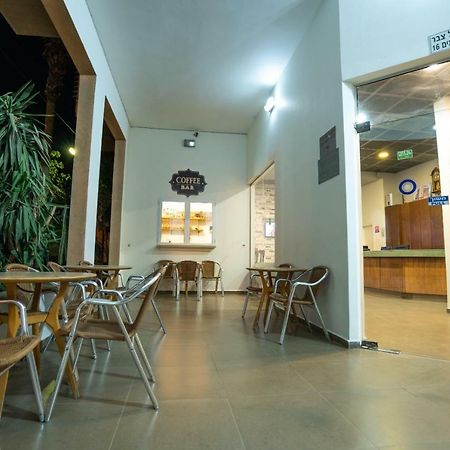 Tzabar Hotel Eilat Buitenkant foto