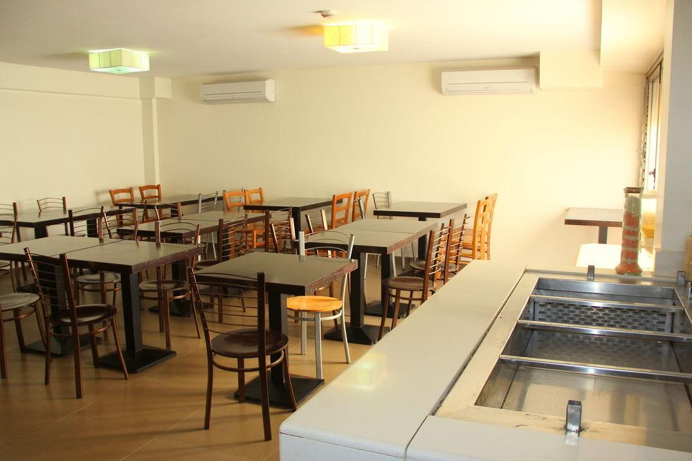 Tzabar Hotel Eilat Buitenkant foto
