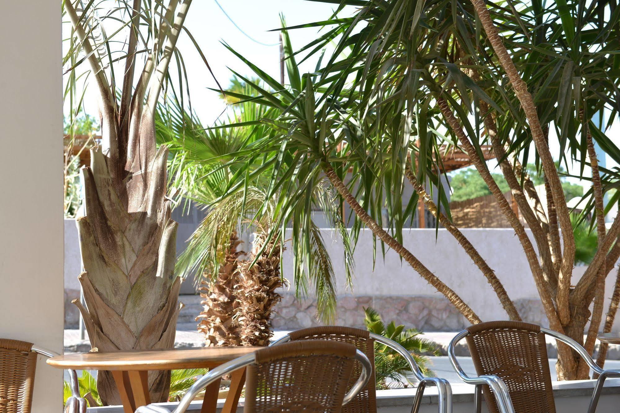 Tzabar Hotel Eilat Buitenkant foto